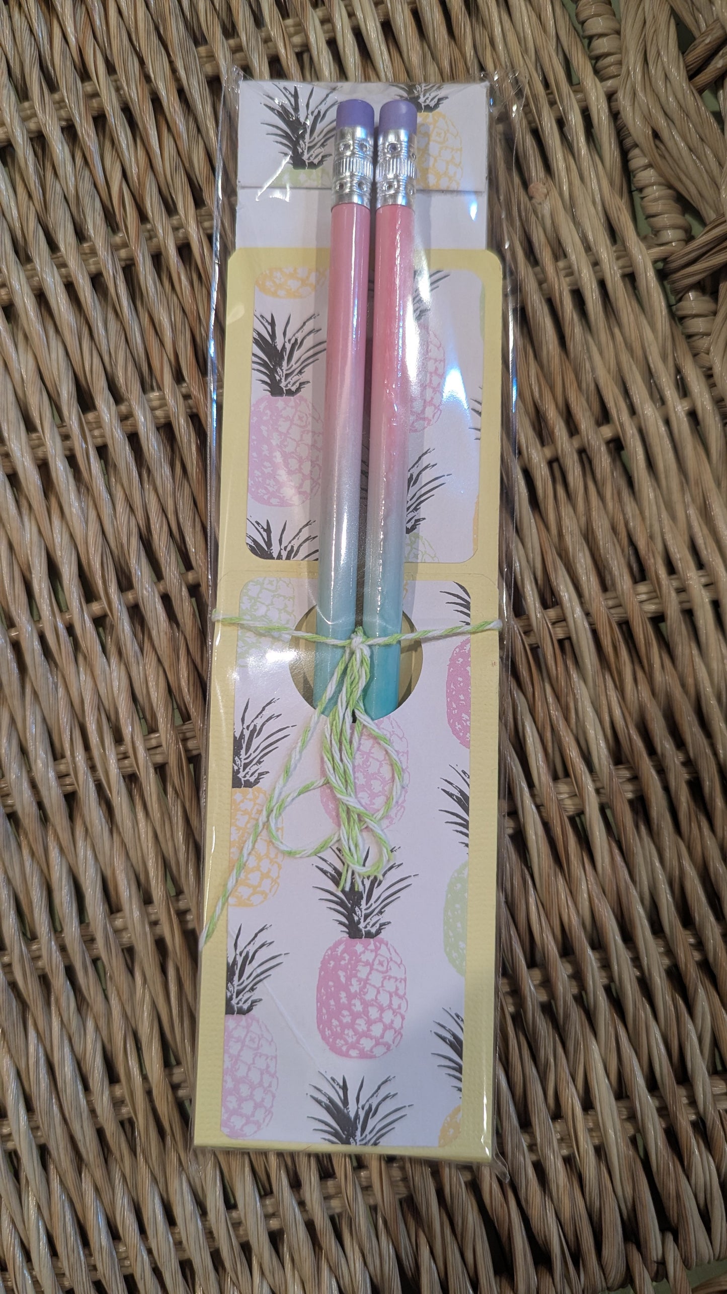 Notepad w/Pencils