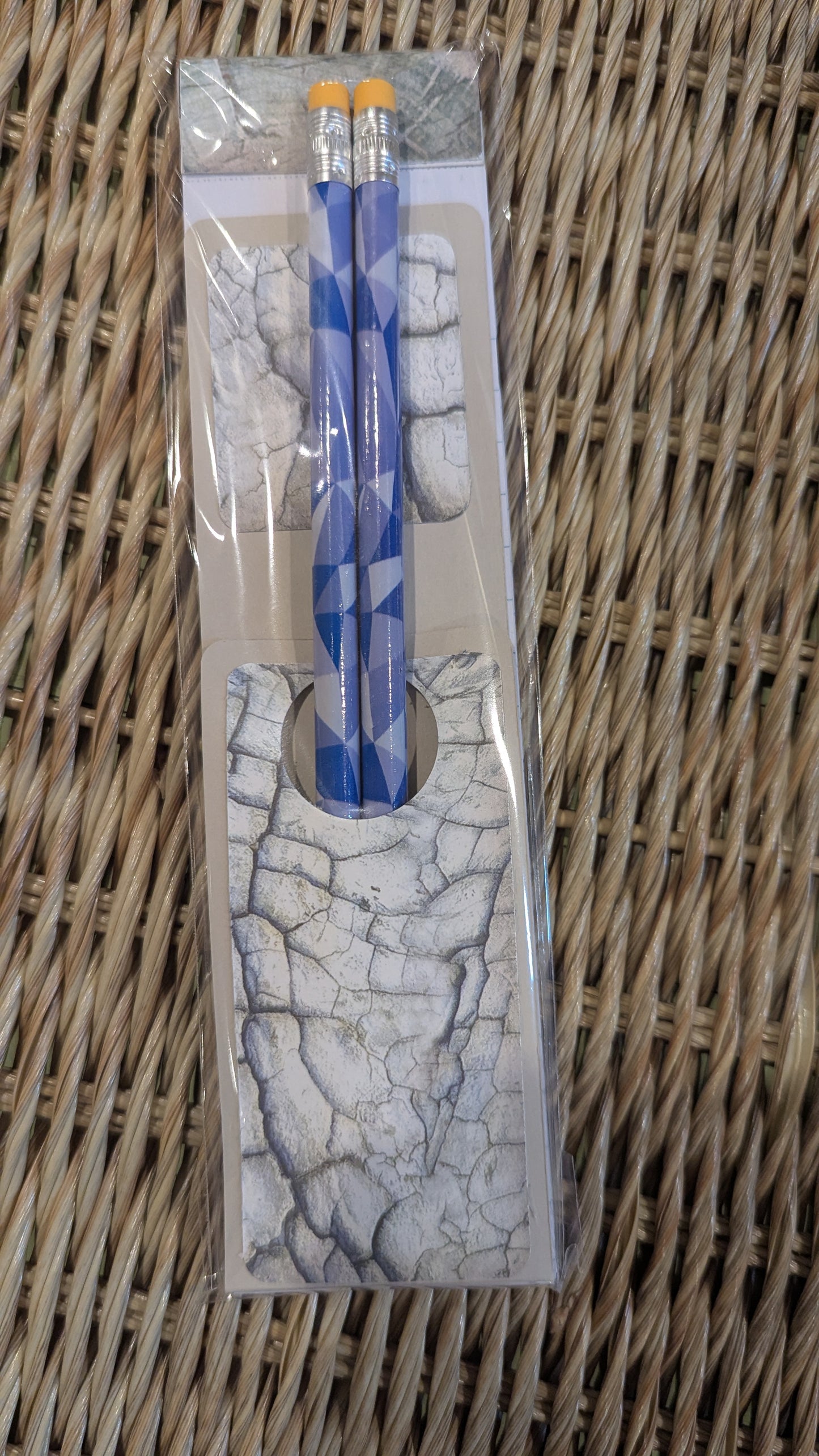 Notepad w/Pencils