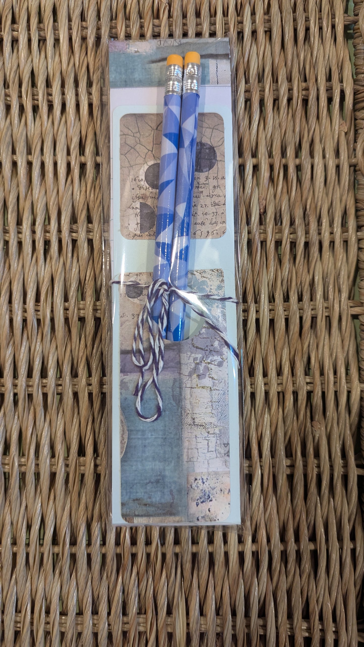 Notepad w/Pencils