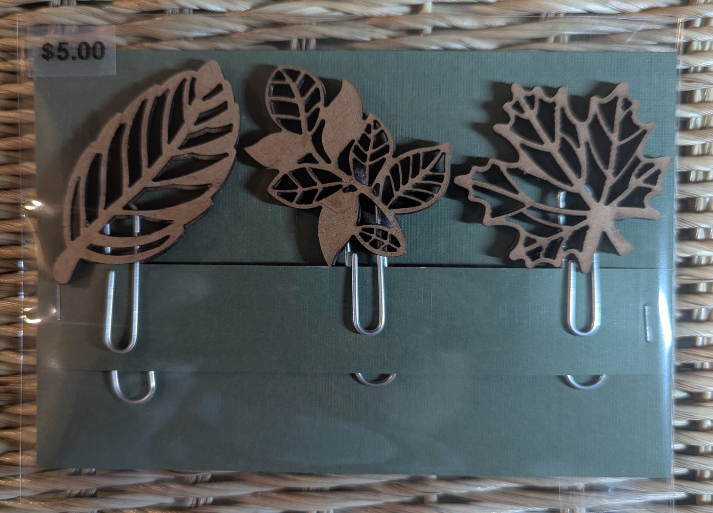 Paper Clip Bookmarks