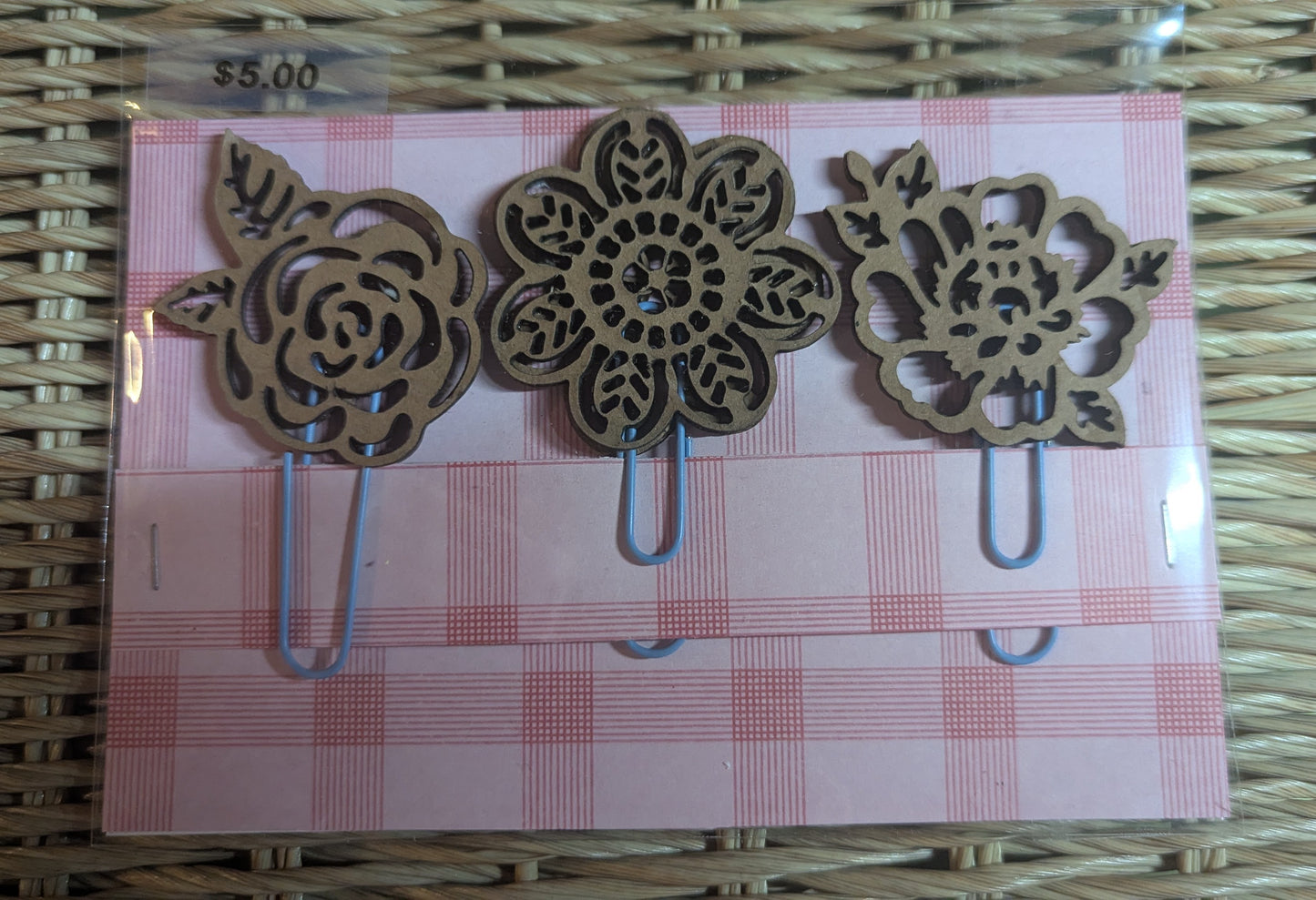 Paper Clip Bookmarks